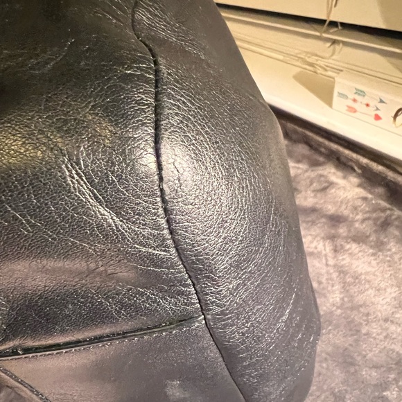 Coach Chelsea Ashlyn Hobo Bag - Black Leather - Picture 8 of 16